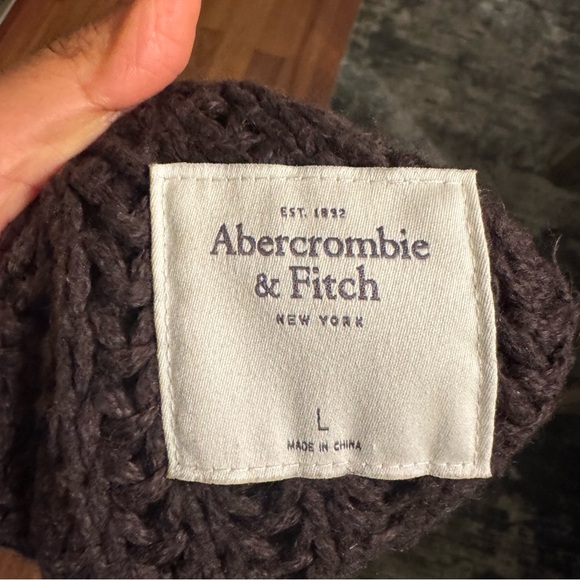 Abercrombie & Fitch Women's Dark Brown Chunky Knit Open Front Cardigan Sweater - Picture 6 of 12